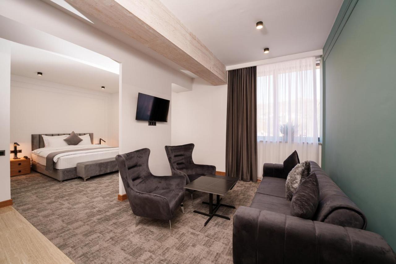 Revive Boutique Hotel Jereván Kültér fotó