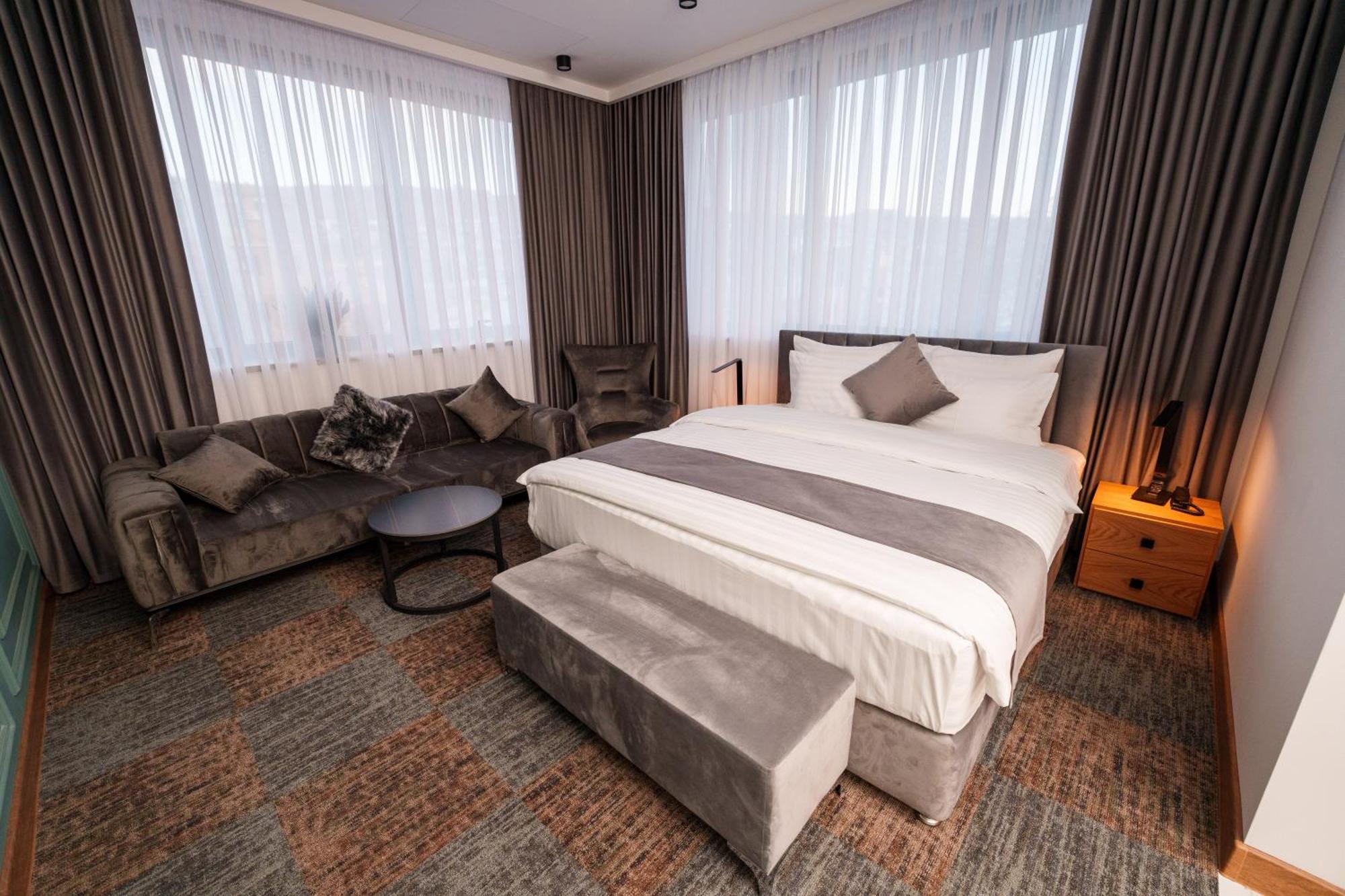 Revive Boutique Hotel Jereván Kültér fotó