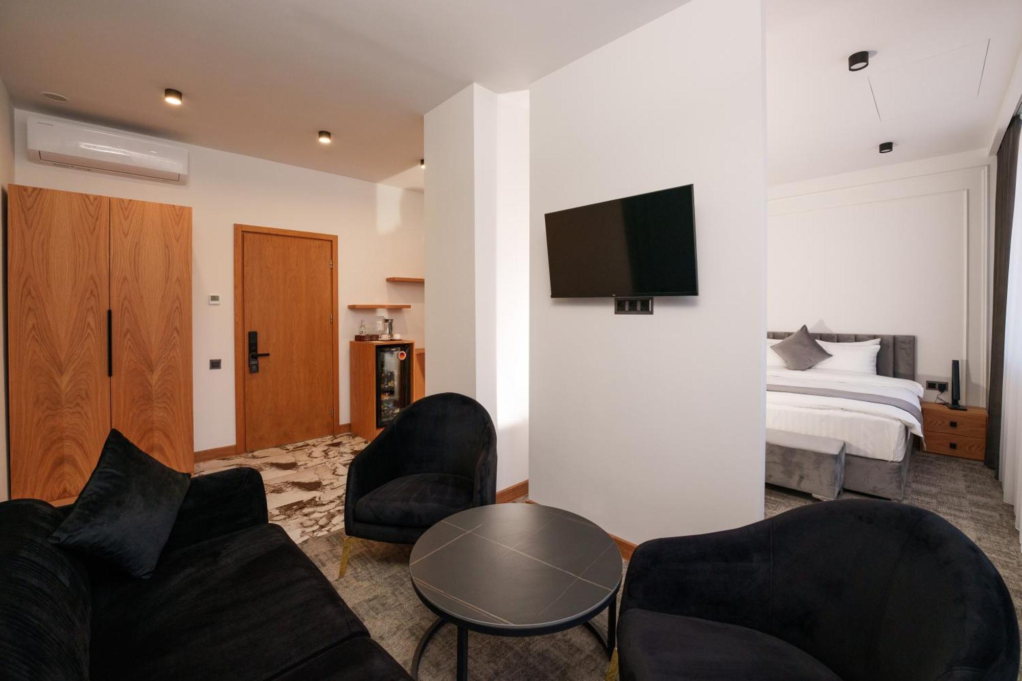 Revive Boutique Hotel Jereván Szoba fotó