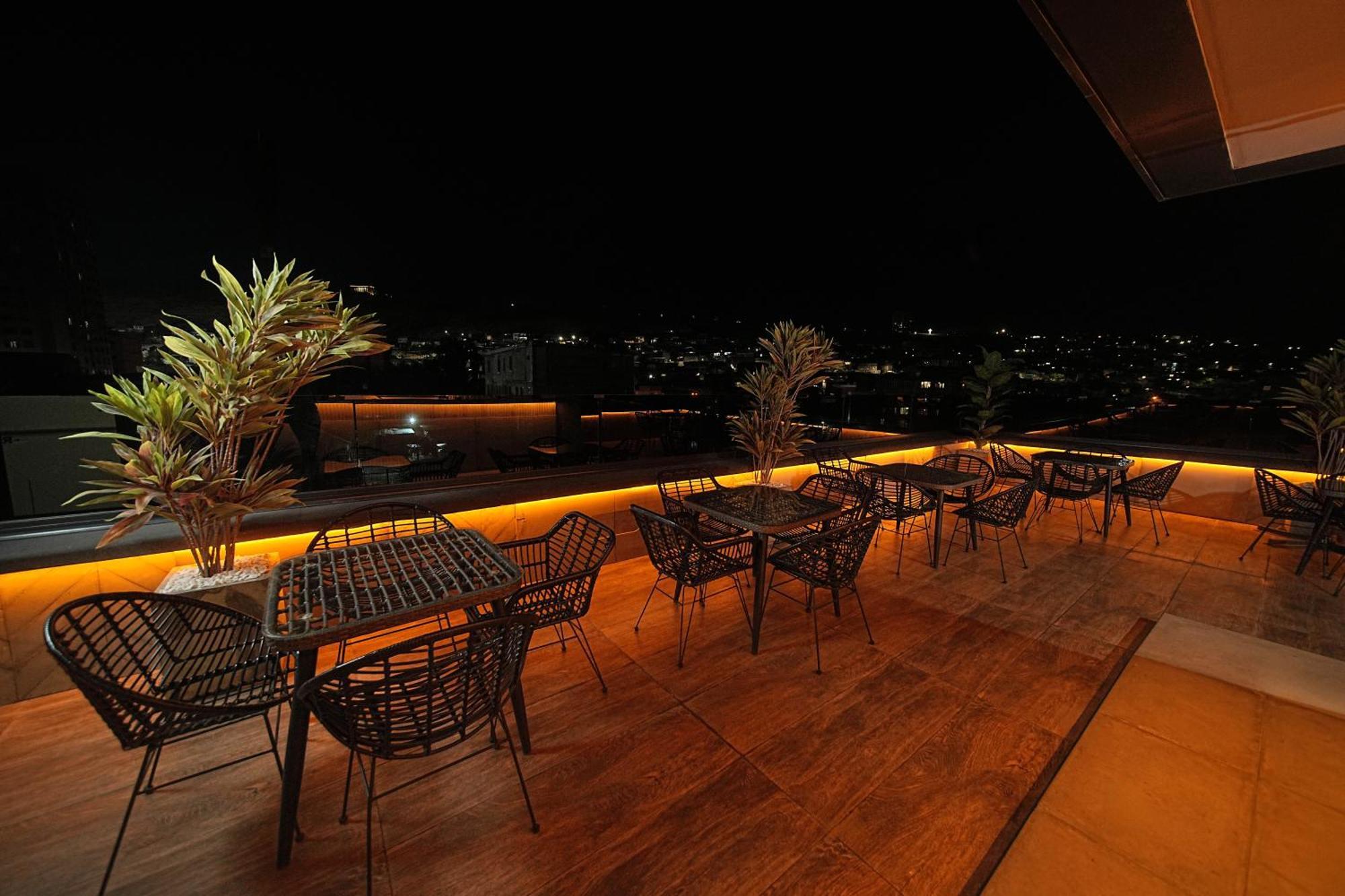 Revive Boutique Hotel Jereván Kültér fotó